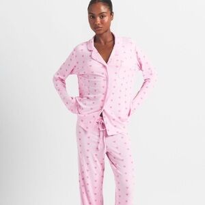 RARE - SOLD OUT SKIMS VALENTINE 2026 SWEETHEART PAJAMAS (Pink Heart Pajama Set)
